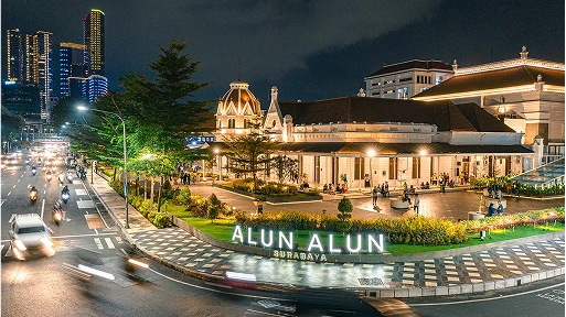 Alun-Alun Surabaya